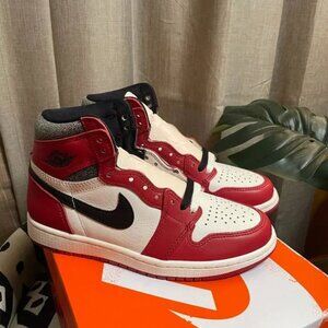 Jordan 1 Retro High OG Chicago Lost and Found Brand New with Box (M 5.5 / W 7)